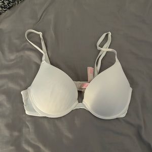 PINK push-up bra